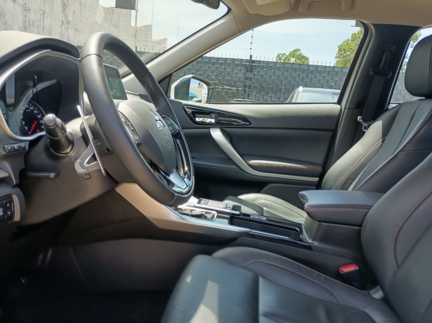 eclipse cross 1.5 mivec turbo gasolina hpe-s cvt8