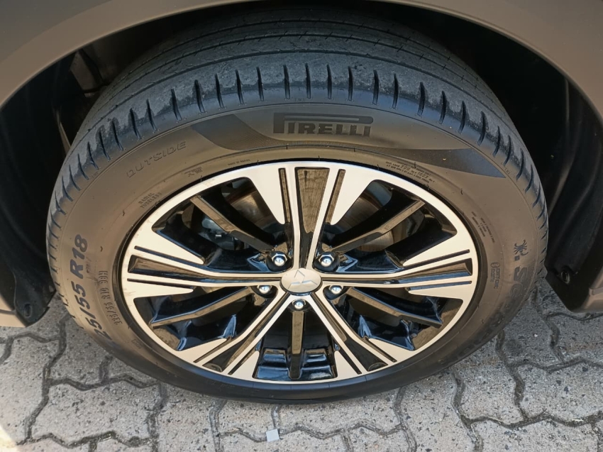 eclipse cross 1.5 mivec turbo gasolina hpe-s cvt15