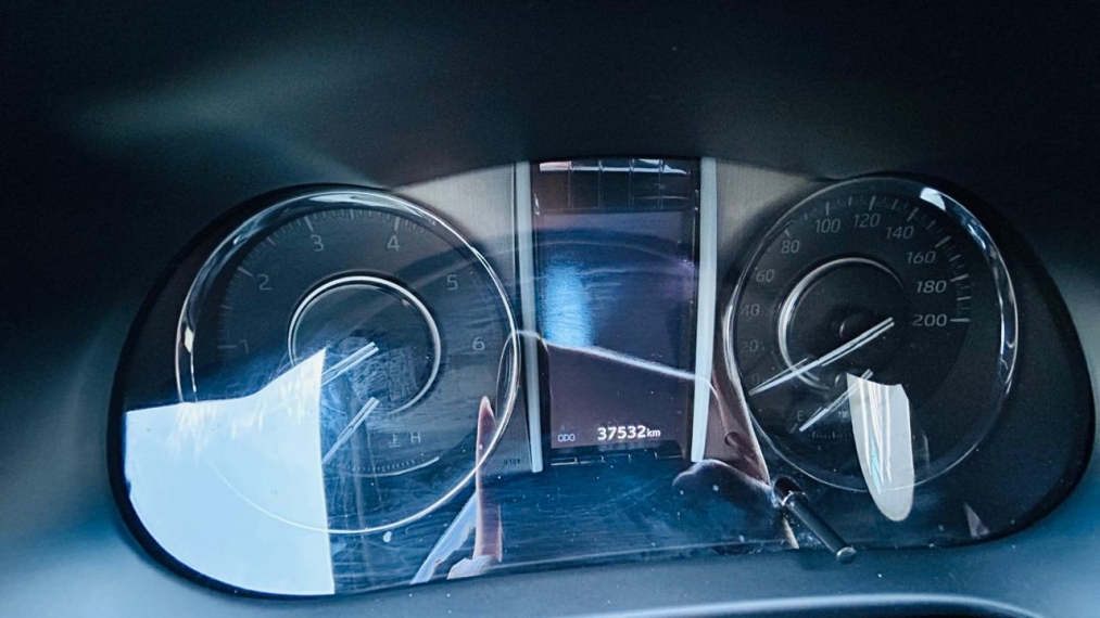 hylux sw4 2.8 d-4d turbo diesel diamond 7l 4x4 automatico9