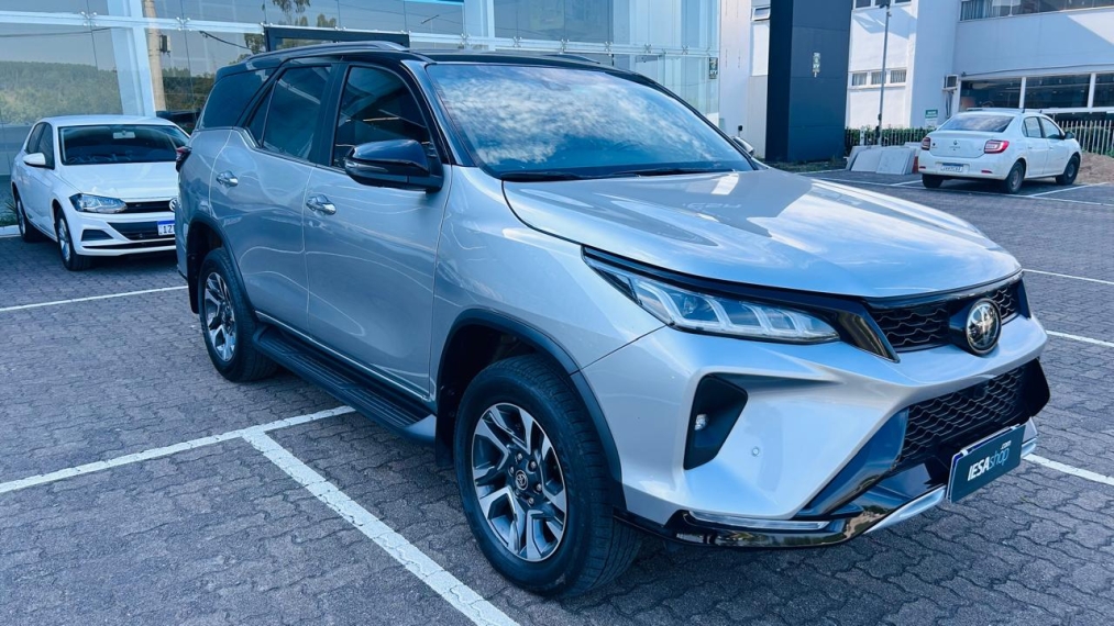 hylux sw4 2.8 d-4d turbo diesel diamond 7l 4x4 automatico