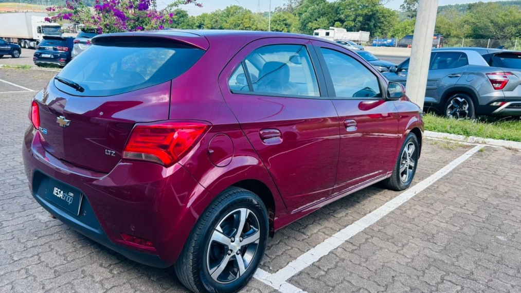 onix 1.4 mpfi ltz 8v flex 4p automatico5