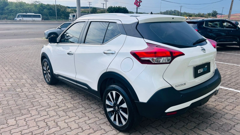 kicks 1.6 16v flexstart sl 4p xtronic5