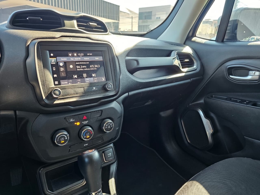 renegade 1.3 t270 turbo flex sport at611