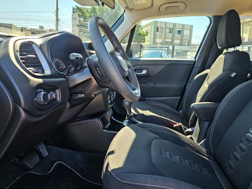 renegade 1.3 t270 turbo flex sport at68