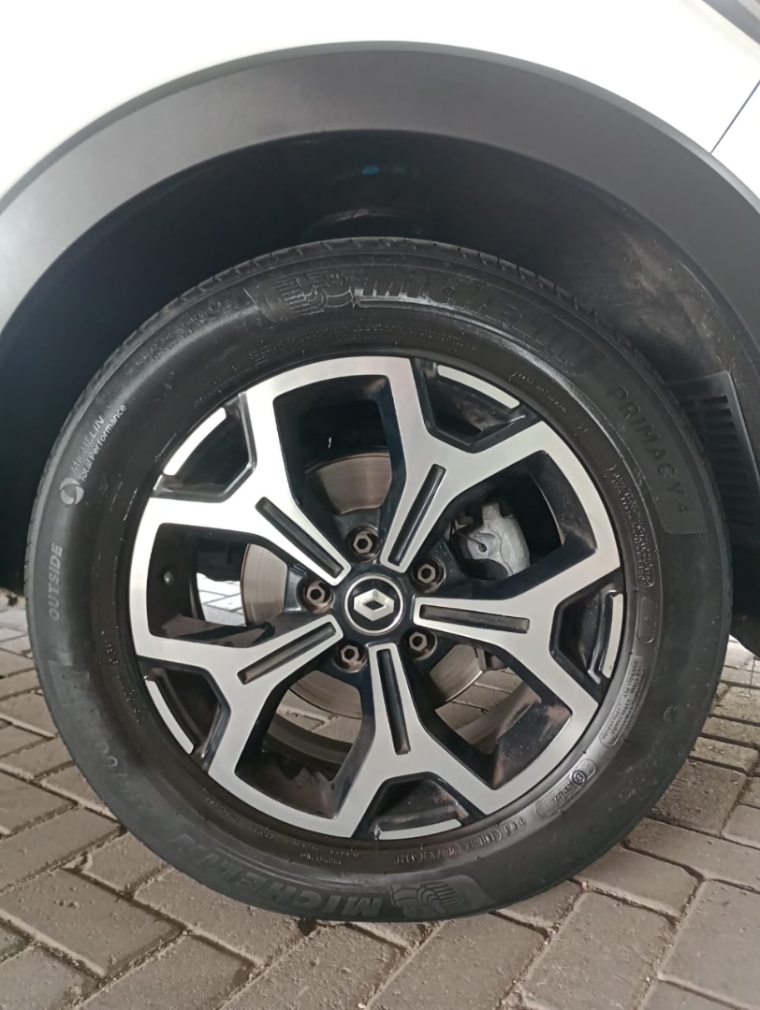 captur 1.3 tce flex iconic x-tronic15