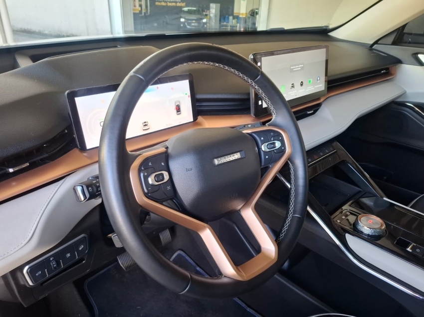 haval h6 1.5 phev19 e-traction6