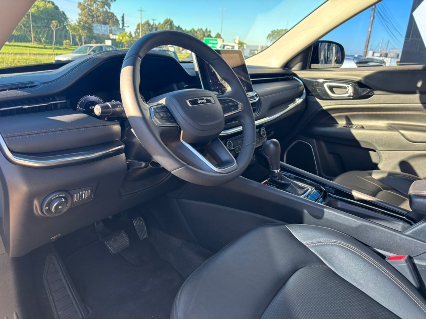 compass 1.3 t270 turbo flex limited at66