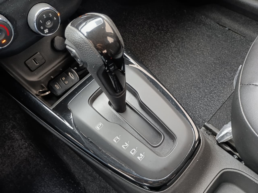 onix 1.4 mpfi ltz 8v flex 4p automatico13