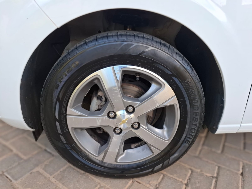 prisma 1.4 mpfi ltz 8v flex 4p manual13