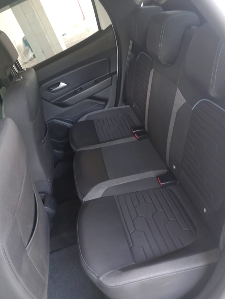 duster 1.6 16v sce flex intense x-tronic9