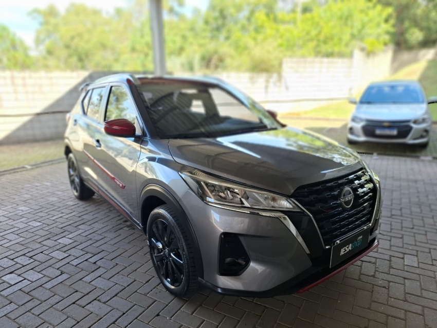 kicks 1.6 16v flexstart xplay xtronic