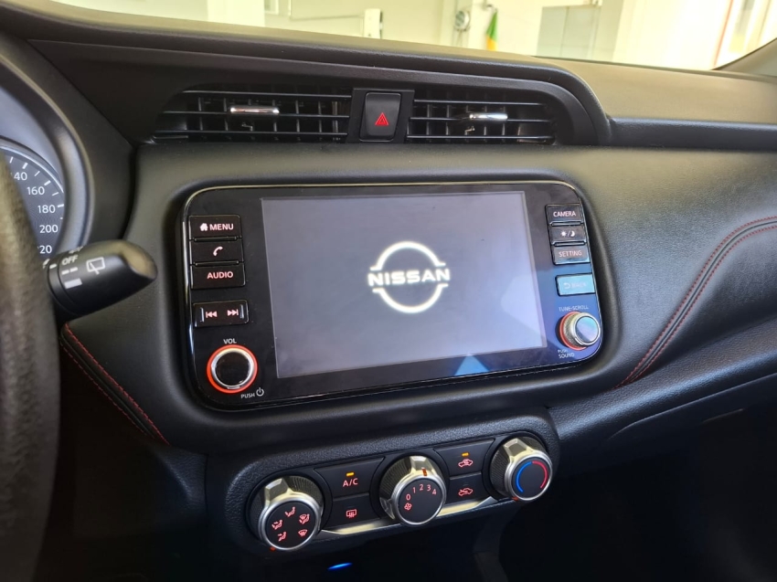 kicks 1.6 16v flexstart xplay xtronic10