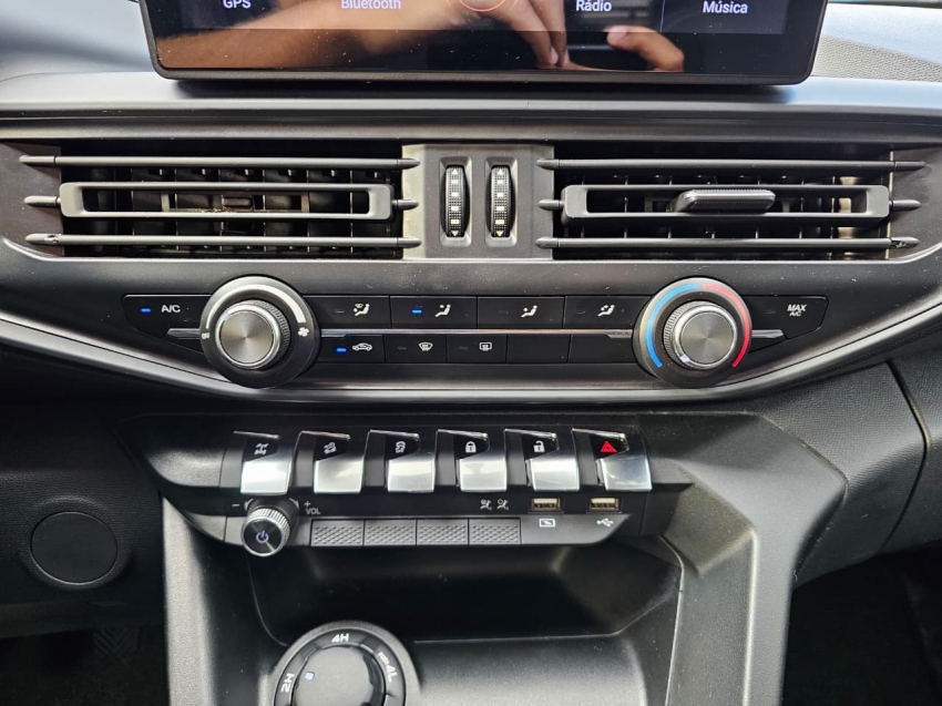 fiat titano 2.2 turbo diesel ranch 4x4 at6 4p manual 202511