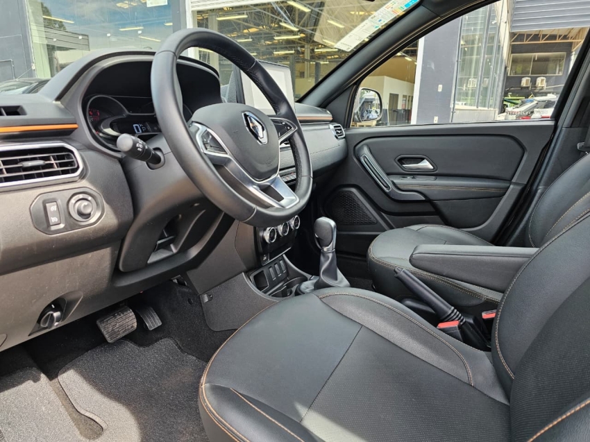 renault oroch 1.3 tce flex outsider x-tronic 4p automatico 20256