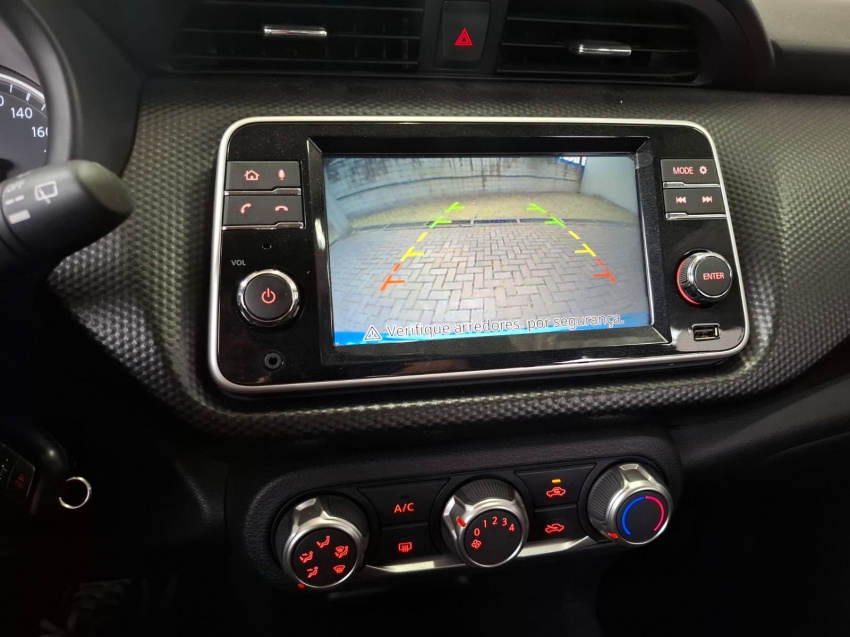 kicks 1.6 16v flexstart sense xtronic11