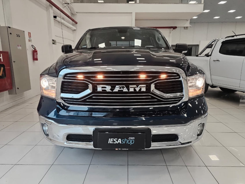 ram classic 5.7 v8 gasolina laramie cd 4x4 automatico 2p 20231