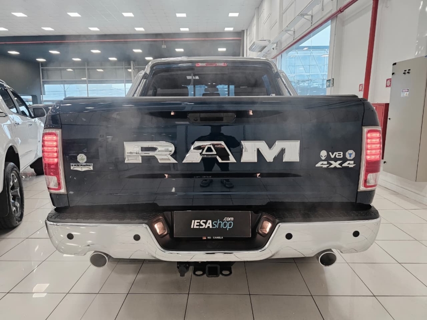 ram classic 5.7 v8 gasolina laramie cd 4x4 automatico 2p 20234