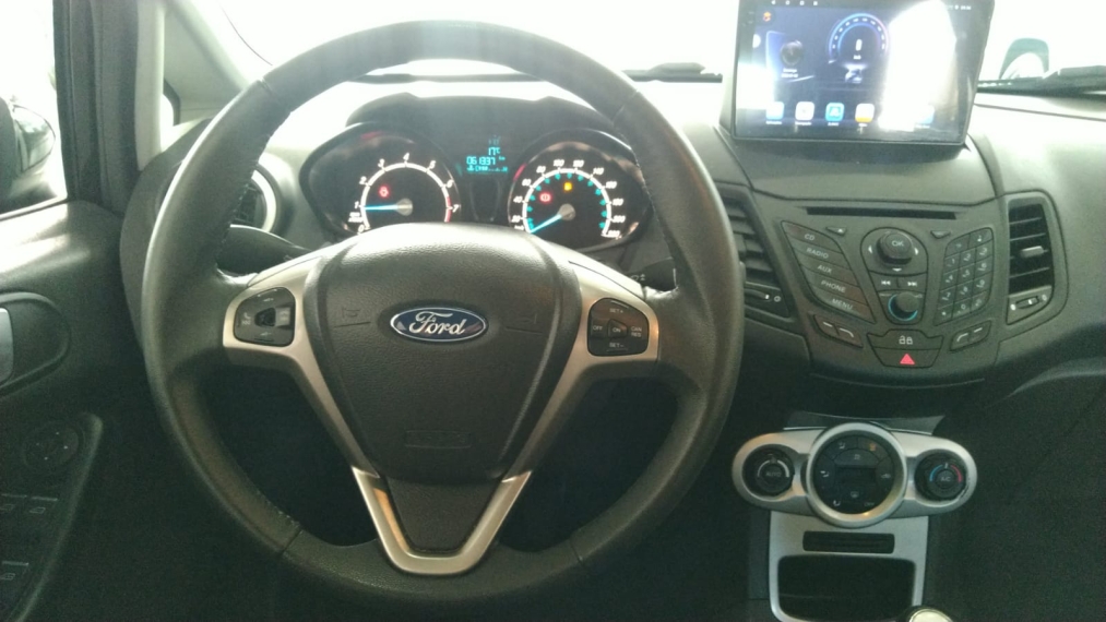 ford fiesta 1.6 se hatch 16v flex 4p manual 2p 20169