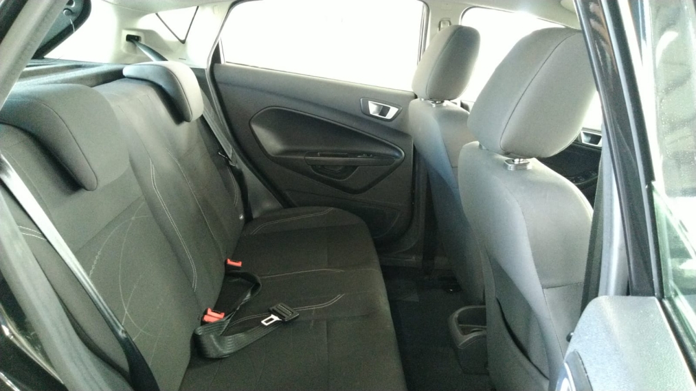 ford fiesta 1.6 se hatch 16v flex 4p manual 2p 20167