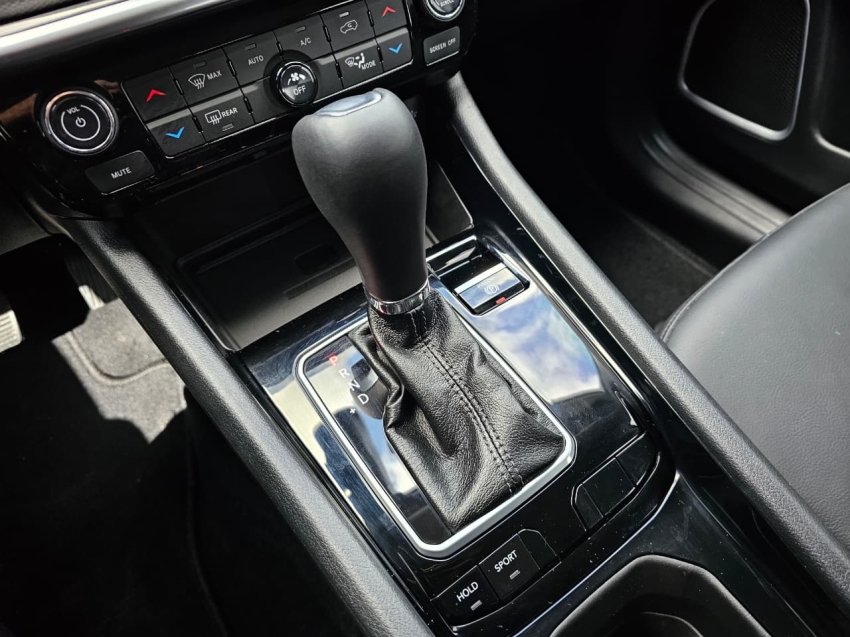 jeep compass 1.3 t270 turbo flex longitude at6 4p manual 202610