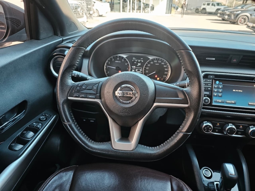 nissan kicks 1.6 16v flexstart sv 4p xtronic flex 5p automatico 20188
