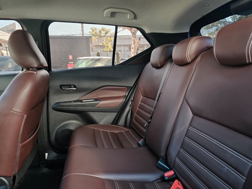 nissan kicks 1.6 16v flexstart sv 4p xtronic flex 5p automatico 20186