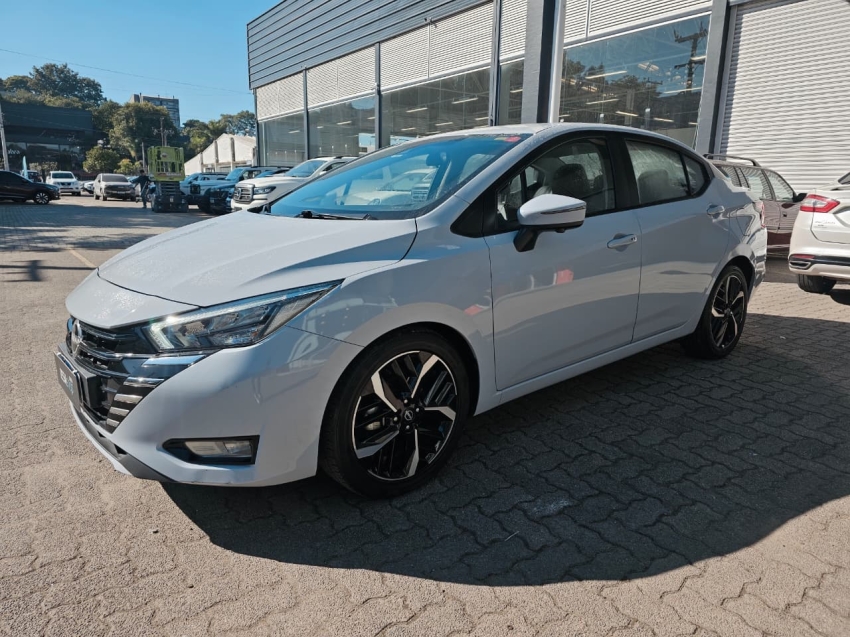 nissan versa 1.6 16v flex exclusive xtronic 5p automatico 2024