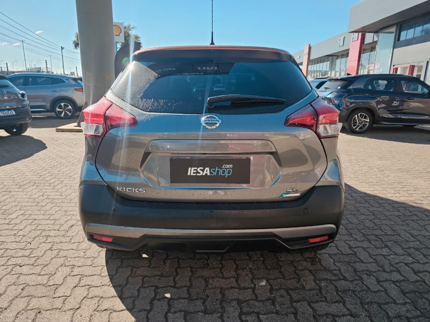 nissan kicks 1.6 16v flexstart sl 4p xtronic flex 5p automatico 20184