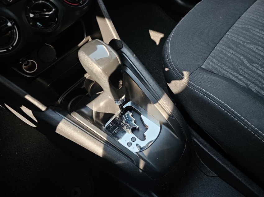 peugeot 2008 1.6 16v flex allure pack 4p automatico 202211