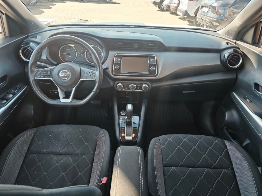 nissan kicks 1.6 16v flexstart sv 4p xtronic flex 5p automatico 202113
