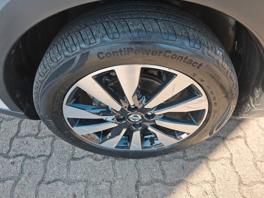 nissan kicks 1.6 16v flexstart sv 4p xtronic flex 5p automatico 202114