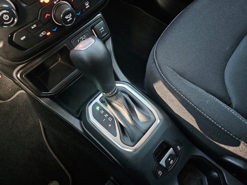 jeep renegade 1.3 t270 turbo flex altitude at6 5p automatico 202511