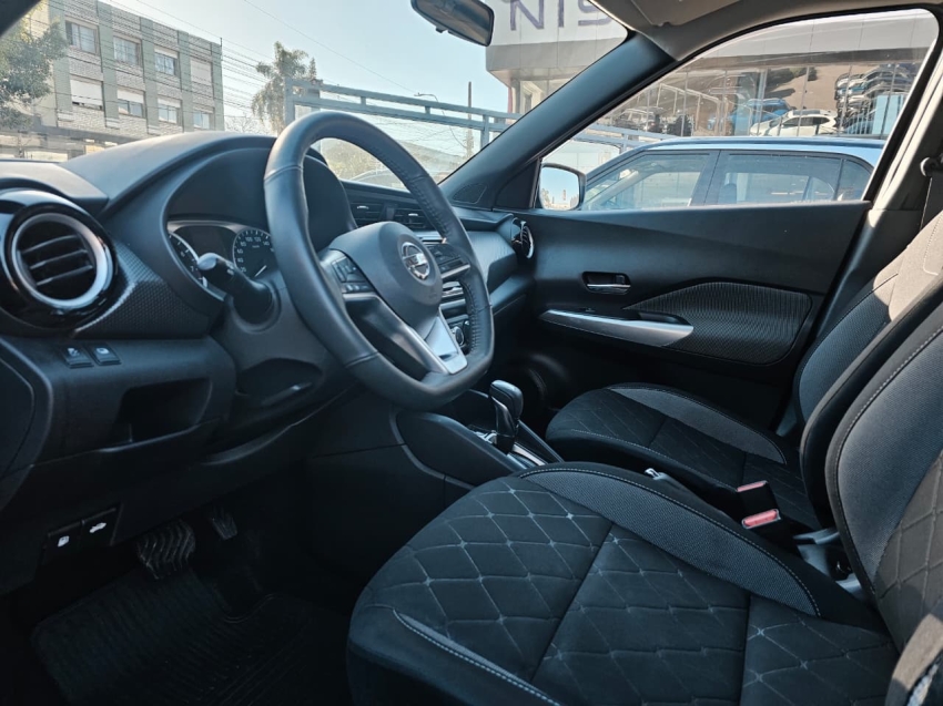 nissan kicks 1.6 16v flexstart sv 4p xtronic flex 5p automatico 20216