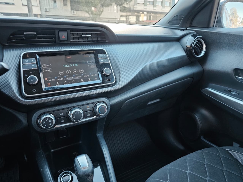 nissan kicks 1.6 16v flexstart sv 4p xtronic flex 5p automatico 202112