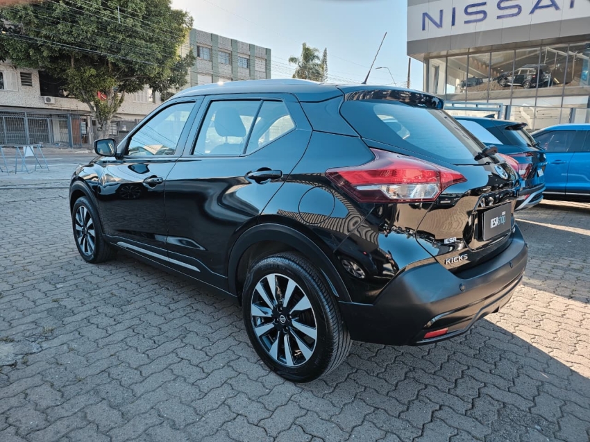 nissan kicks 1.6 16v flexstart sv 4p xtronic flex 5p automatico 20213