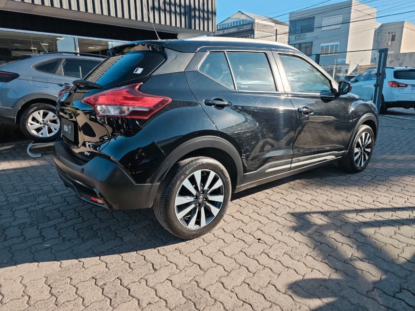 nissan kicks 1.6 16v flexstart sv 4p xtronic flex 5p automatico 20215