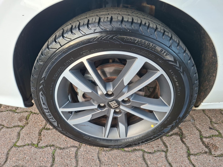 fiat cronos 1.3 firefly flex precision cvt 4p automatico 202313