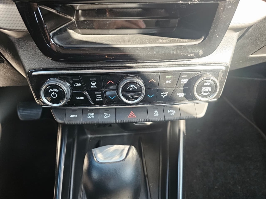 fiat toro 2.0 16v turbo diesel volcano 4wd at9 5p automatico 202511