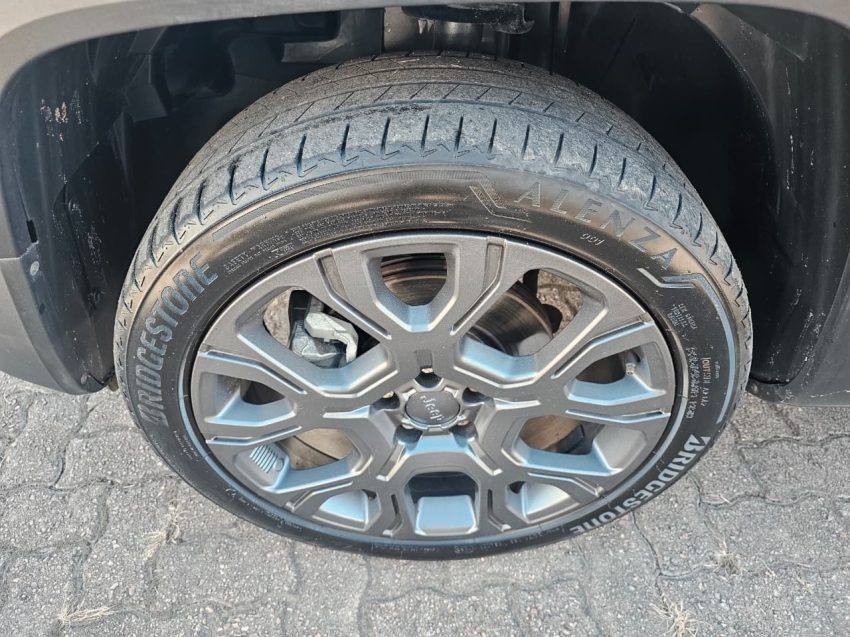 jeep renegade 1.3 t270 turbo flex s 4x4 at9 4p automatico 202314