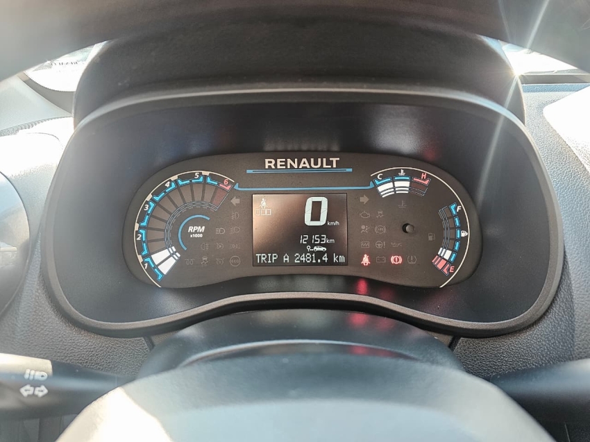 renault kwid 1.0 12v sce flex outsider manual 4p 20257