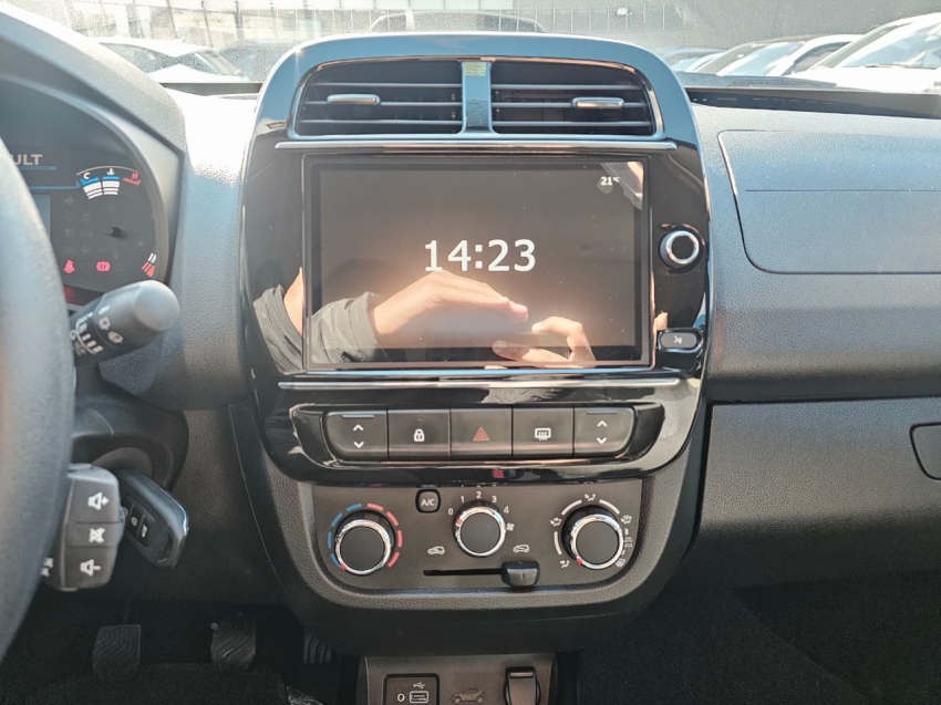 renault kwid 1.0 12v sce flex outsider manual 4p 20259