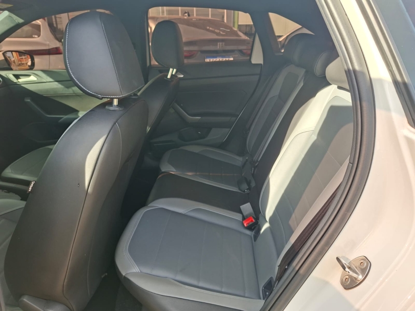 volkswagen nivus 1.0 200 tsi total flex highline automatico 4p manual 202413