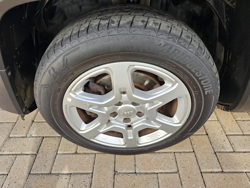 jeep renegade 1.3 t270 turbo flex at6 4p automatico 202413