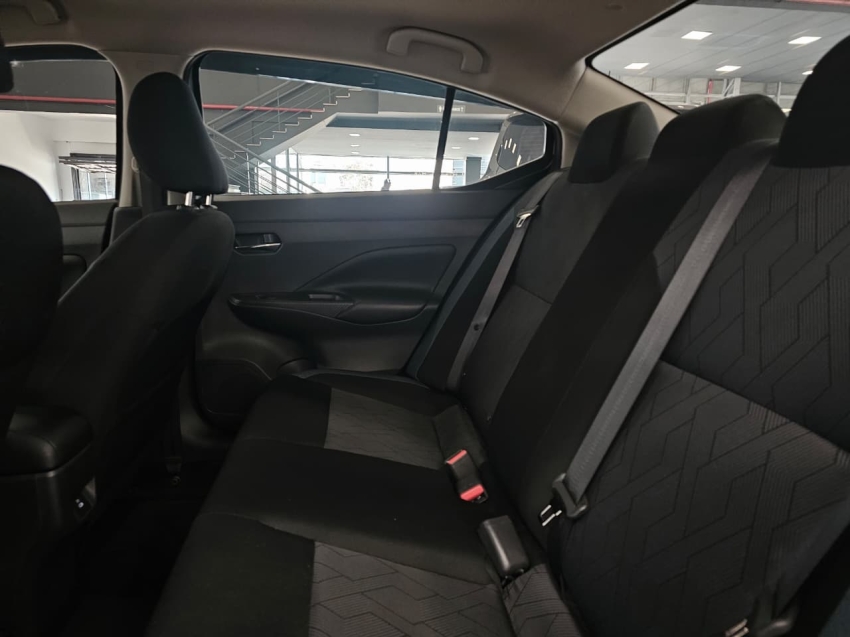 nissan versa 1.6 16v flex advance xtronic 4p automatico 20247