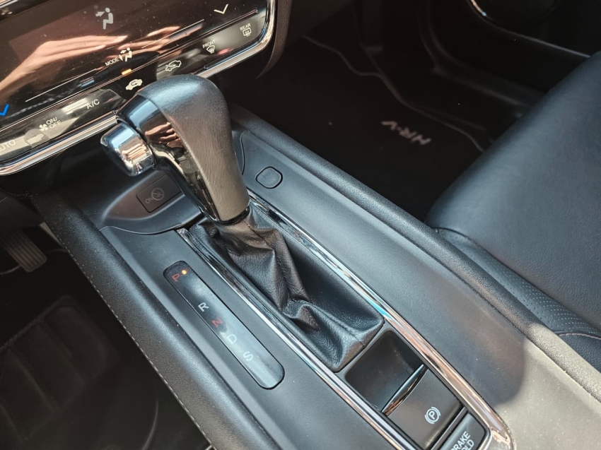 honda hr-v 1.8 16v flex touring 4p automatico 201810
