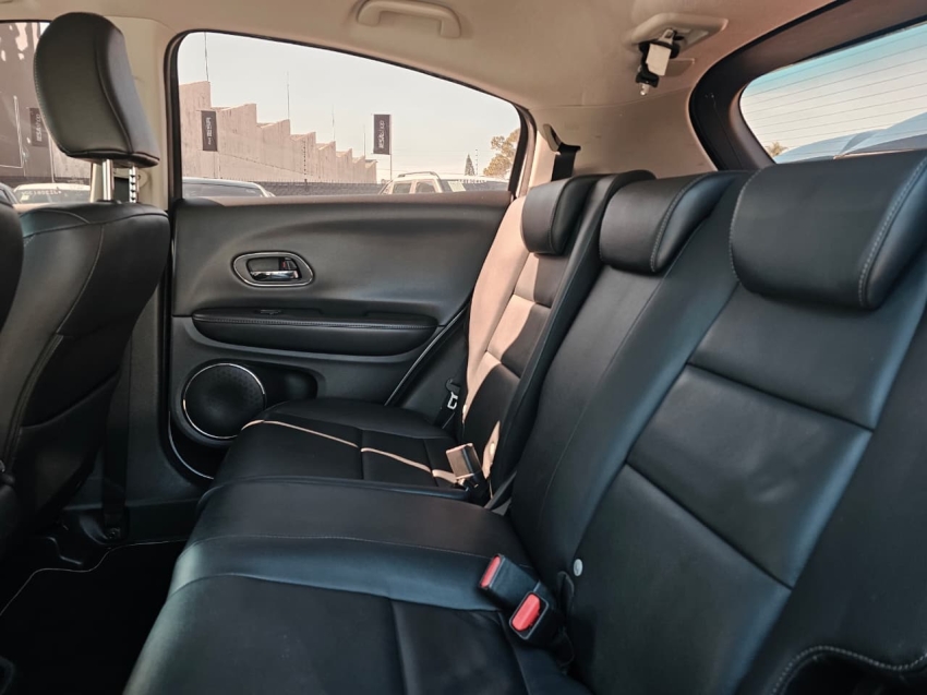 honda hr-v 1.8 16v flex touring 4p automatico 20187