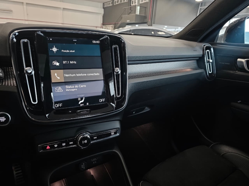volvo xc40 1.5 t5 recharge r-design geartronic hibrido 5p automatico 202112
