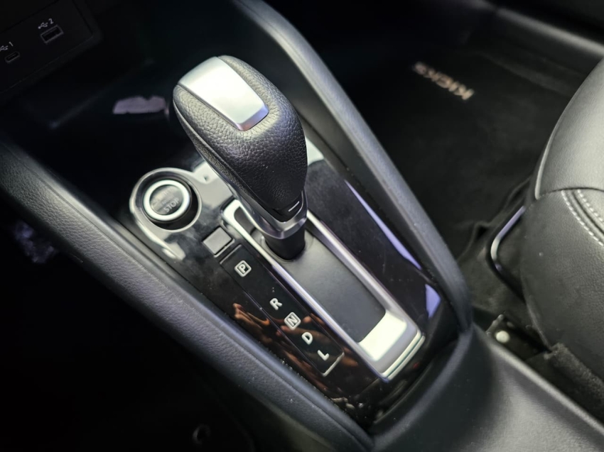 nissan kicks 1.6 16v flexstart exclusive xtronic flex 4p automatico 202211