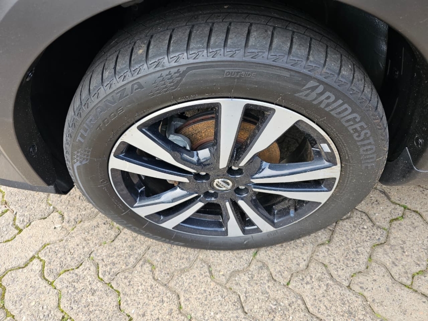 nissan kicks 1.6 16v flexstart exclusive xtronic flex 4p automatico 202214