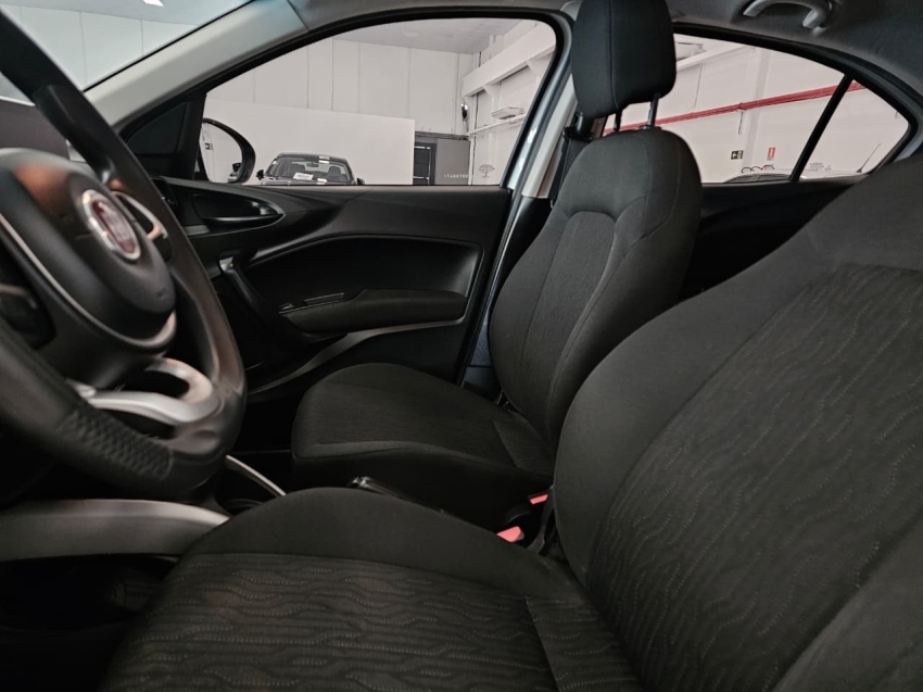 fiat cronos 1.3 firefly flex drive gsr 4p automatico 20206
